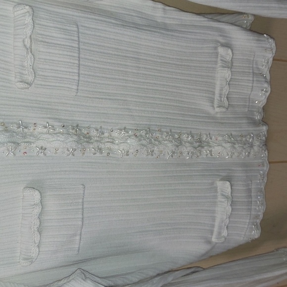 Elementz - Picture 5 of 11